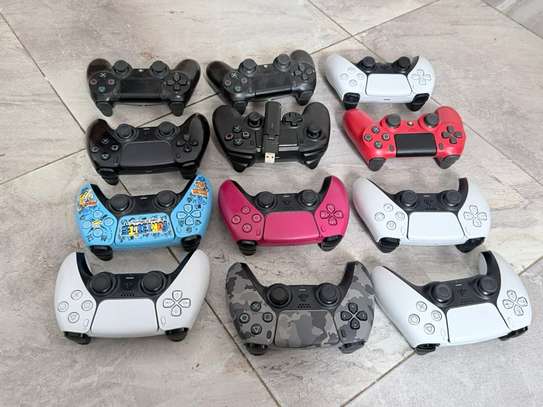 Manettes sans fil PS5 multicolores image 3