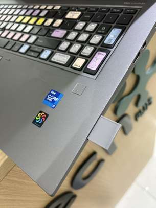 HP ZBook Fury 17G8-I7 11e|32GB RAM|1 Téra| RTX T1200 de 4Gb image 5