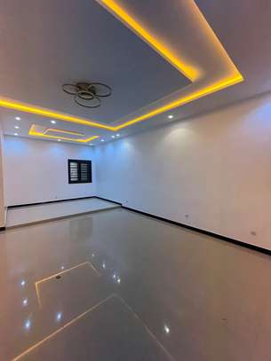Appartement F4  à louer image 7