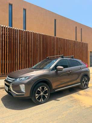 Location MITSUBUTSHI ECLIPSE CROSS image 2