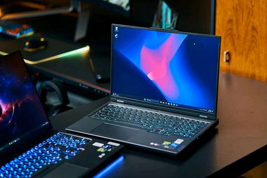 Gamer Lenovo Legion Pro core i9 image 2