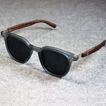 Lunettes de soleil homme aviator doré verres foncés image 3