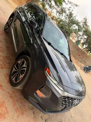 Hyundai Santa Fe 2020 full options image 5