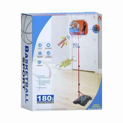 Panier de basket-ball avec tableau d'affichage électronique image 3