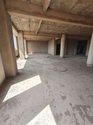 Plateaux de bureaux haut standing – Axe Sacré-Cœur image 13