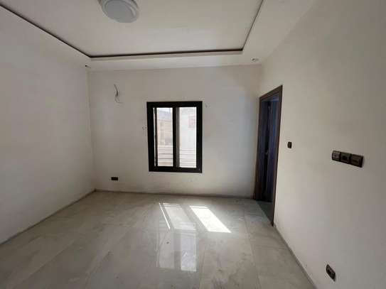Appartements à Louer aux Almadies 2 image 3