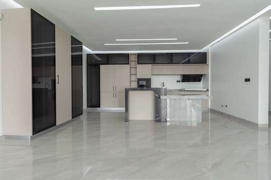 F5 de 285 m² au 9ᵉ et dernier étage – Mamelles image 6