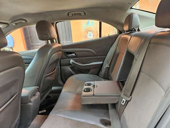 Chevrolet malibu image 5