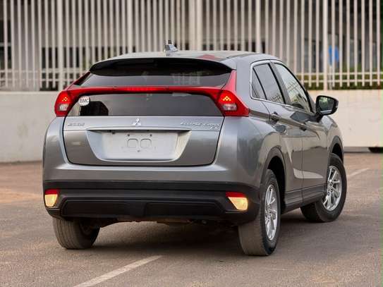 Mitsubishi éclipse image 6