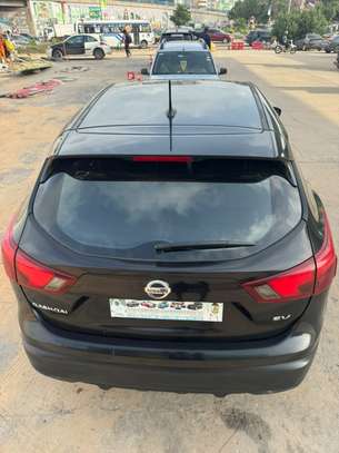 NISSAN QASHQAI 2017 image 6