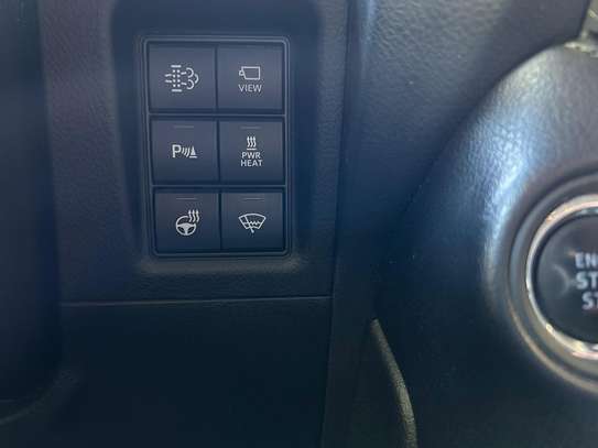 Toyota land cruiser prado image 12