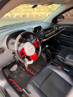 À vendre Jeep Compass image 3