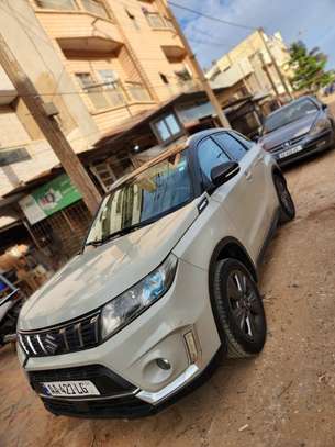 Suzuki vitara image 9