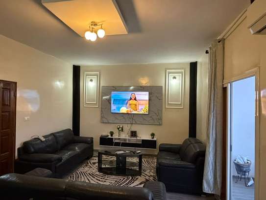 Prestigieux 3 Pièces Meublé aux Mamelles : Location image 2