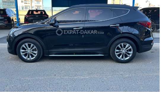 Hyundai Santa Fe 7 places diesel 2018 image 3