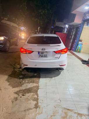 Hyundai Elantra 2015 image 3