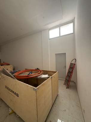 Showrom de 125 m2 MEDINA RUE6. X23 image 2