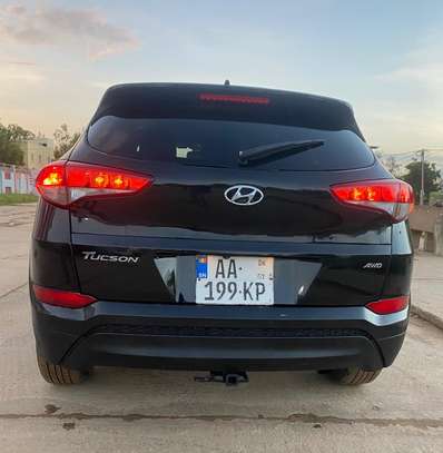 Hyundai Tucson image 10