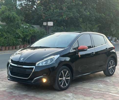 Peugeot 208 full options manuel diesel 2017 image 2