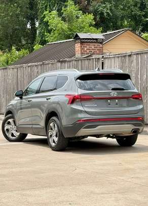 Hyundia Santafe 2023 image 9