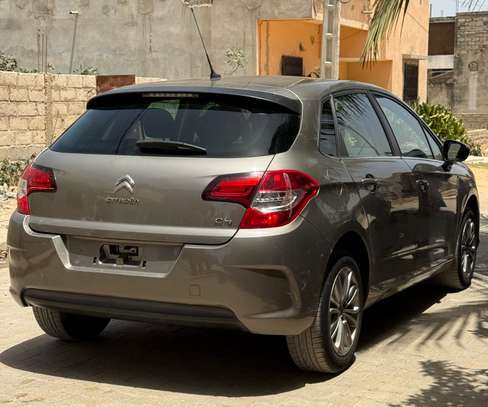 Citroën C4 diesel manuel année 2016 image 4
