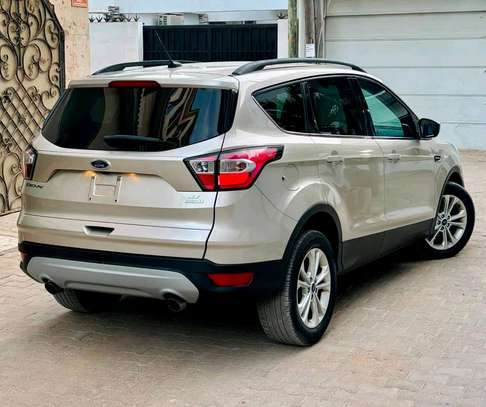 FORD ESCAPE AUTOMATIQUE ESSENCE CLIMATISÉ 1.5 image 7