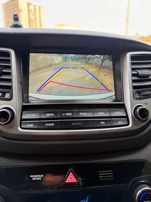 Hyundai Tucson image 10