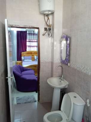 STUDIO MEUBLÉ À LOUER image 7