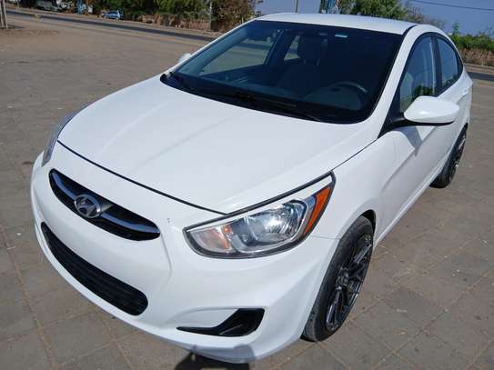 Vente Hyundai Accent 2017 image 3