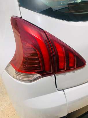 PEUGEOT 3008 2016 image 8