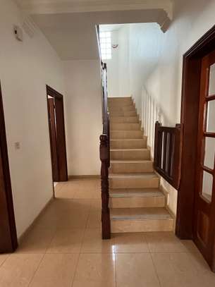 Villa à louer aux Almadies image 8