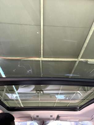 Volkswagen Tiguan image 12
