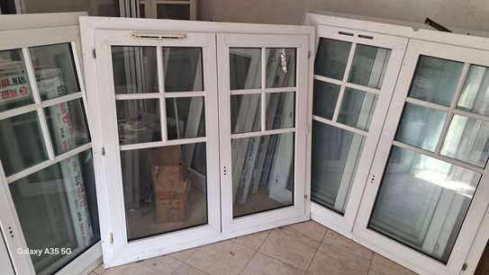 Fenetres pvc antibruits doubles vitrages image 2