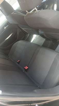 308 SW 1.6 bluehdi image 2
