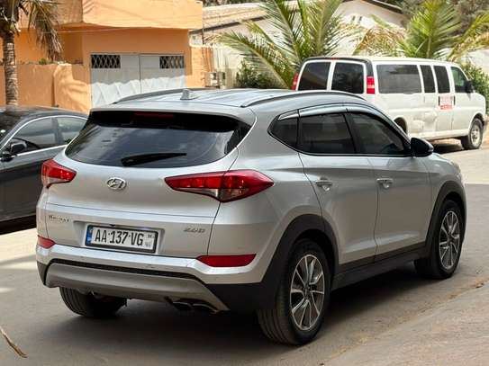 Hyundai image 5