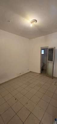 CHAMBRES AVEC SALLE DE BAIN A LOUER A FANN HOCK image 4