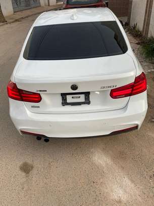 BMW 3301 2018 image 2