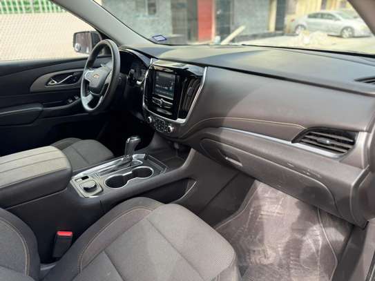 Chevrolet traverse image 5