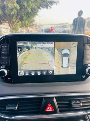 Hyundai Santa Fe 2019 image 4