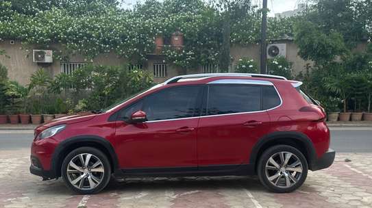 Peugeot 2008 manuel diesel 2017 venant image 9