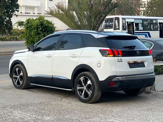 Peugeot 3008 image 5