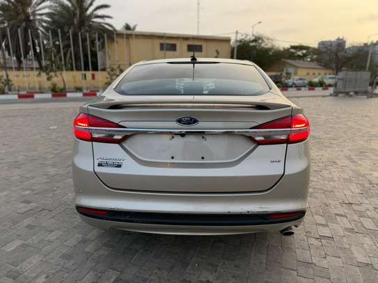 Ford fusion 2018 à louer image 8