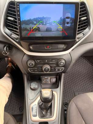 JEEP CHEROKEE image 7