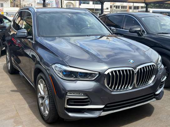 BMW X5 2019  07 places Gris Métallisé Automatique Faible Km image 4