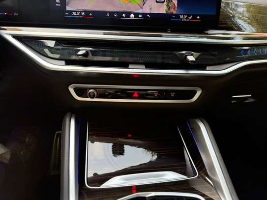BMW X6 Année 2024 image 8