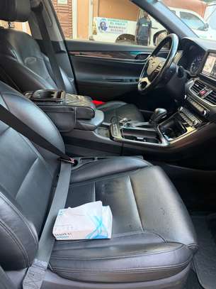 Hyundai grandeur image 2