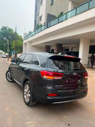 Kia sorento Année 2016 image 7