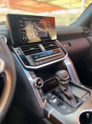 Toyota land cruiser VX image 14
