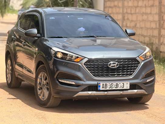 HYUNDAI TUCSON 2018 image 3