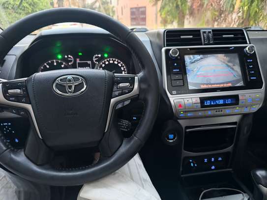 Toyota prado image 5
